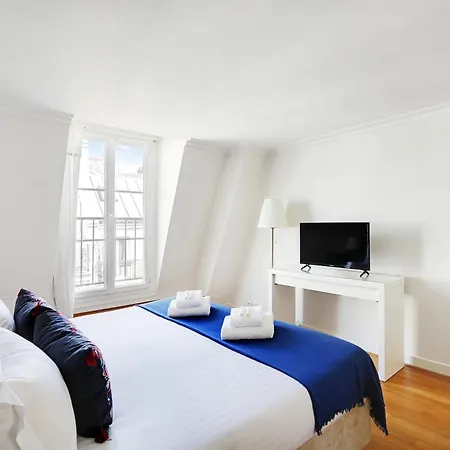 Pick A Flat's In Champs-elysées - Rue Ponthieu Parigi