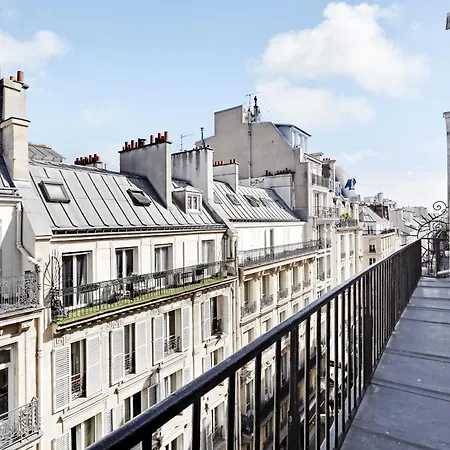 Pick A Flat's In Champs-elysées - Rue Ponthieu
